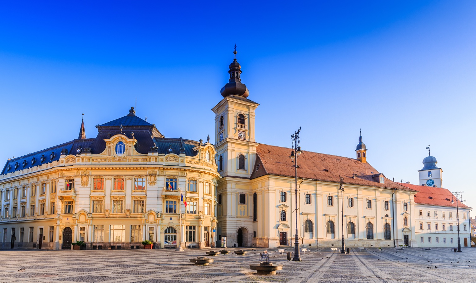 RO_Sibiu_Altstadt_Großer Ring_(14072)