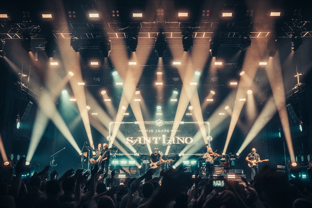 Santiano_03_Pressefoto_Dabrautsichwaszusammen_DiegrosseArenaTour_Frühjahr2026_SimonVolz