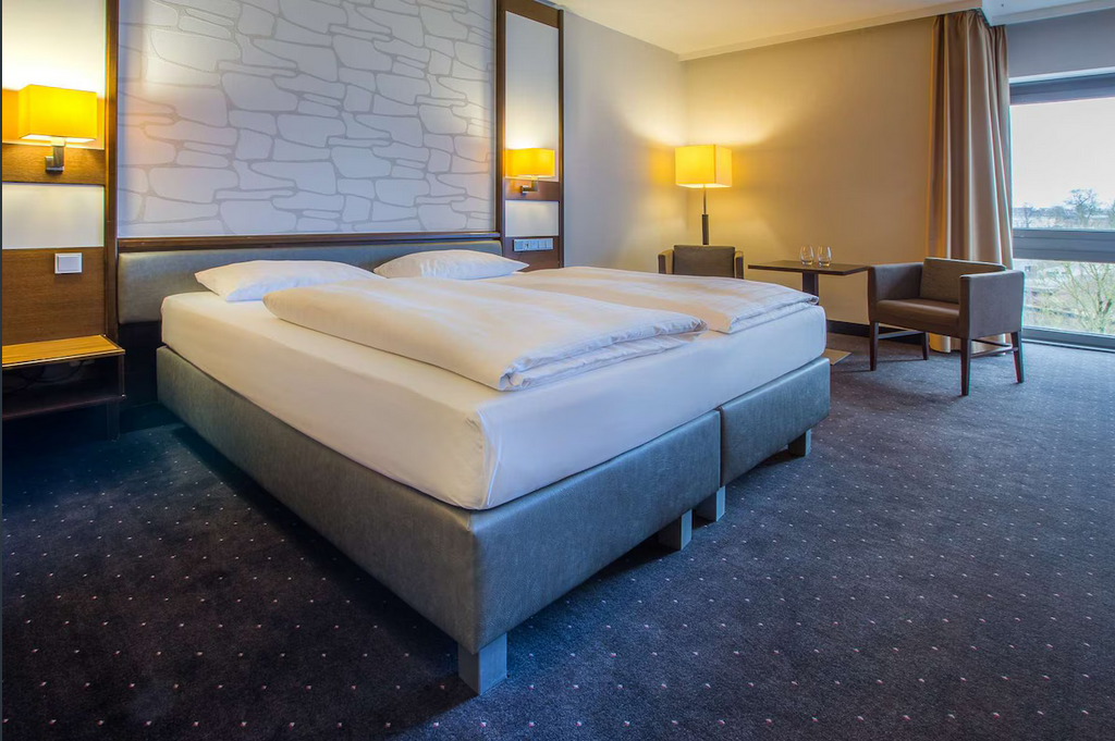 Park_Inn_Luebeck_Screenshot 2025-12-10 at 16-31-00