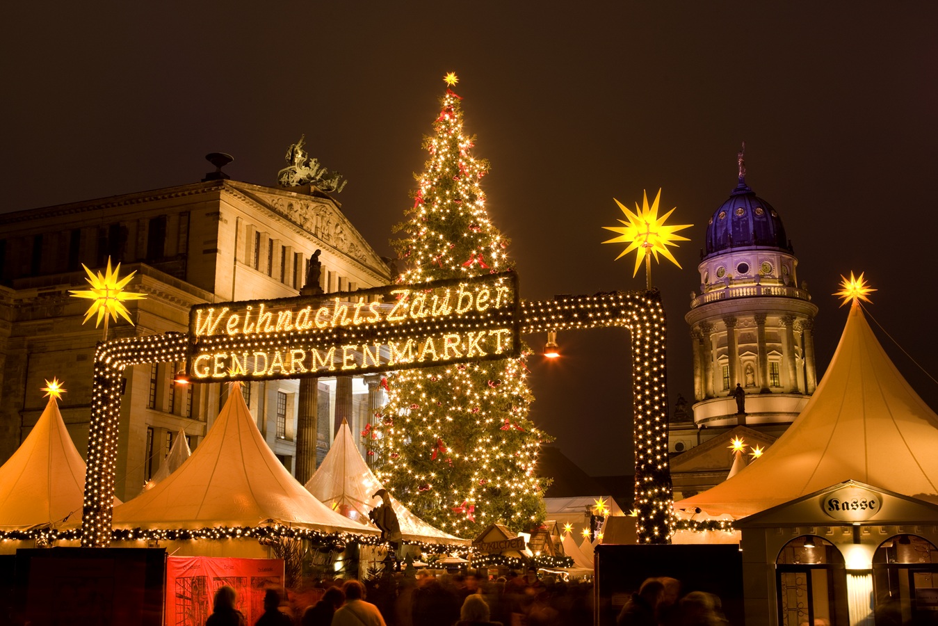 weihnachtsmarkt_gendarmenmarkt_09_cvisitberlin_Foto_Wolfgang_Scholvien